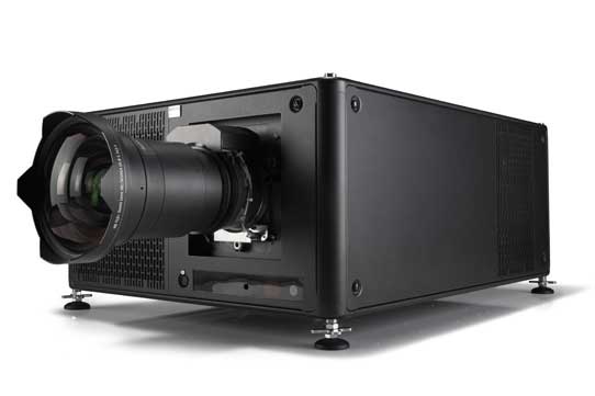 Barco UDX: Laser-Phosphor-Projektoren für Großveranstaltungen.