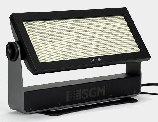 SGM Strobe X-5 auf DieReferenz.de