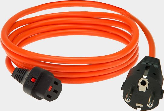 Klotz Netzkabel mit Sicherung auf DieReferenz.de