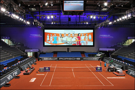 Satis&Fy mit LED-Wand beim Porsche Tennis Grand Prix auf DieReferenz.de
