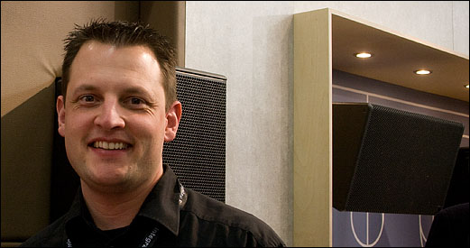 Uwe Henne von d+b Audiotechnik