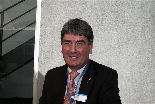 Spezialist für Drahtlostechnik: Norbert Hilbich von Sennheiser.