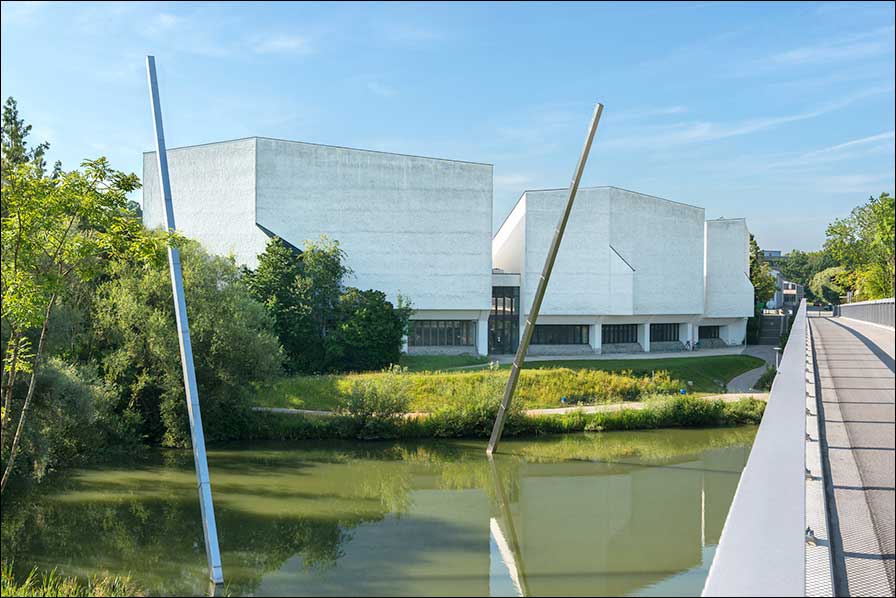 Weltweit anerkannt: Die TUM School of Life Sciences in Freising (Foto: U. Benz/TUM)