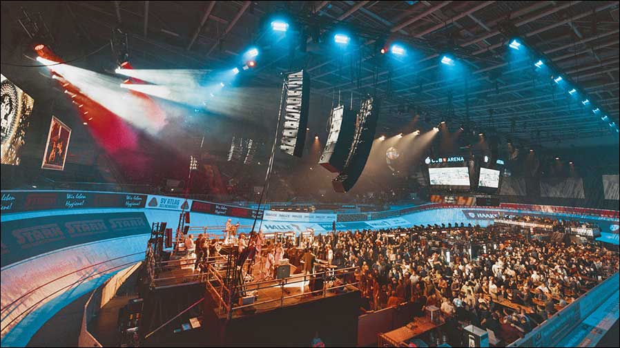 Packender Sport und große Show: die „Sixdays Bremen“ (Foto: Christoph Eisenmenger)