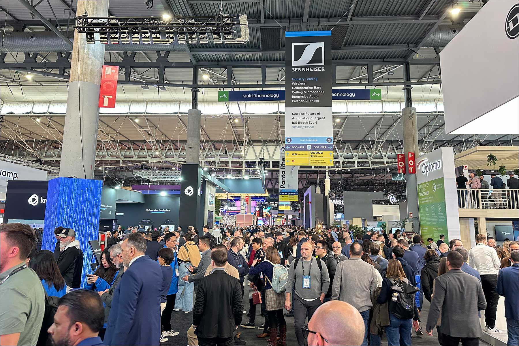 Impressionen von der ISE 2025 (Foto: Tom Becker / DieReferenz)