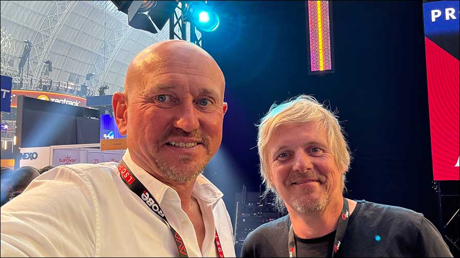 Gerhard Feiner von Feiner Lichttechnik (links) mit Jeroen Carette von PWR Lighting (Foto: Feiner Lichttechnik)