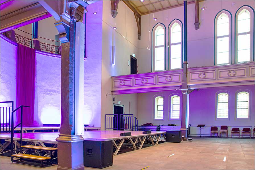Kulturzentrum Immanuelskirche in Wuppertal mit RCF-Soundsystemen
