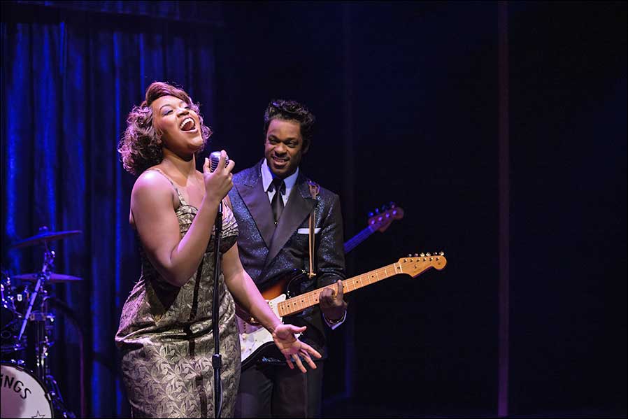 TINA The Musical mit Ruva Ngwenya und Tim Omaji (Foto: Daniel Boud)