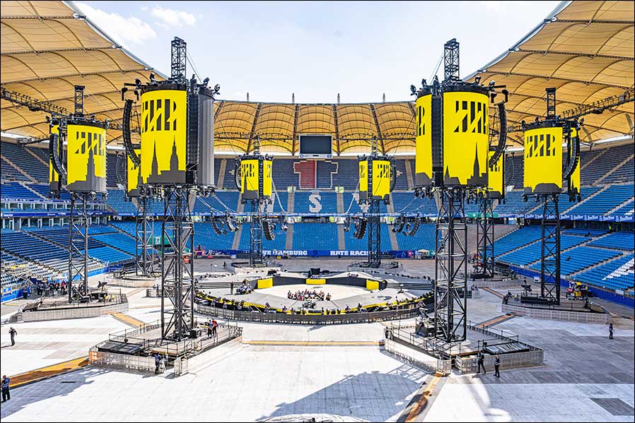 Baustelle: Aubau bei Metallica (Foto: Ralph Larmann)