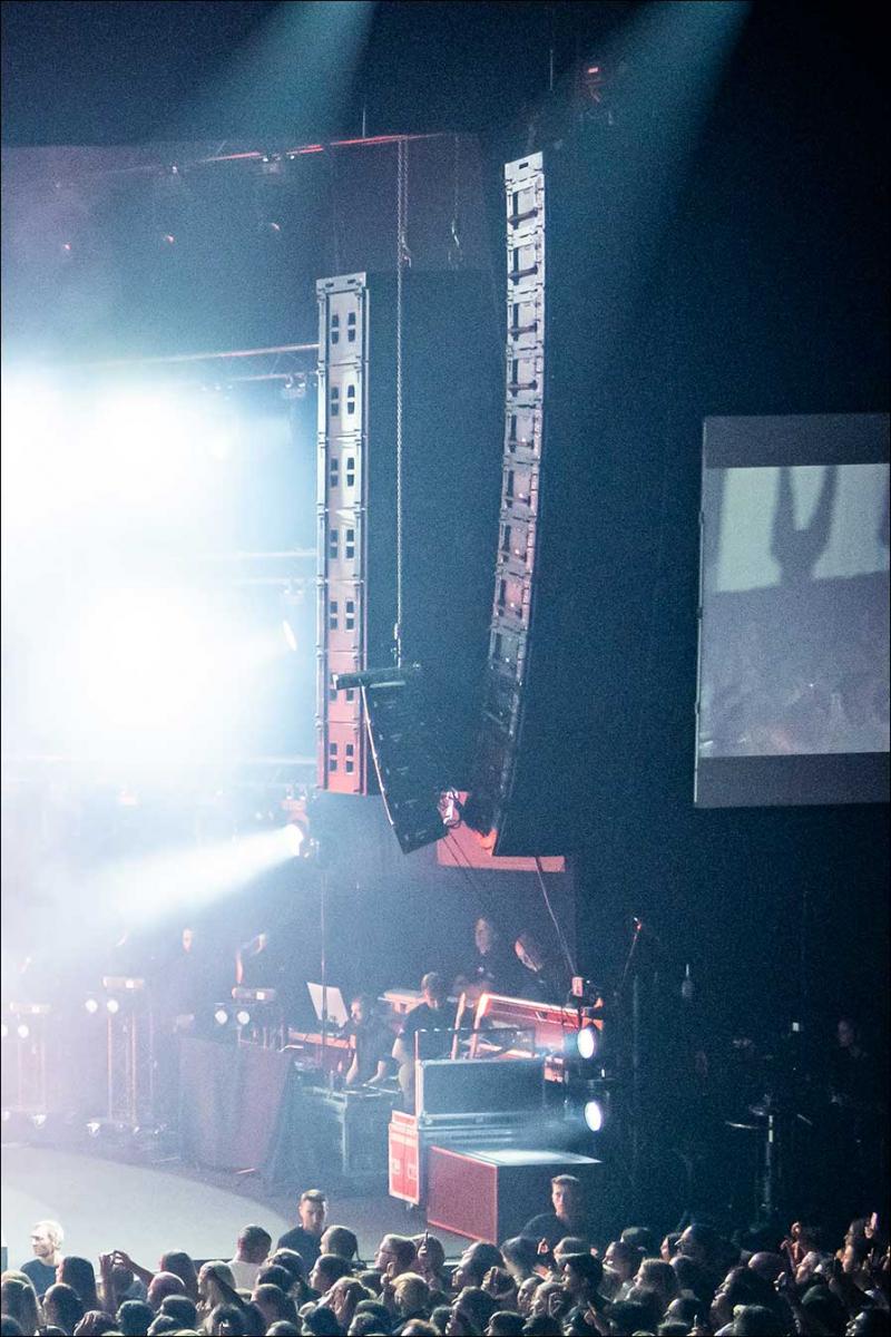 Neues PANTHER Line-Array-System feiert Premiere im Auditorium Stravinski (Foto: Emilien Itim / Meyer Sound).