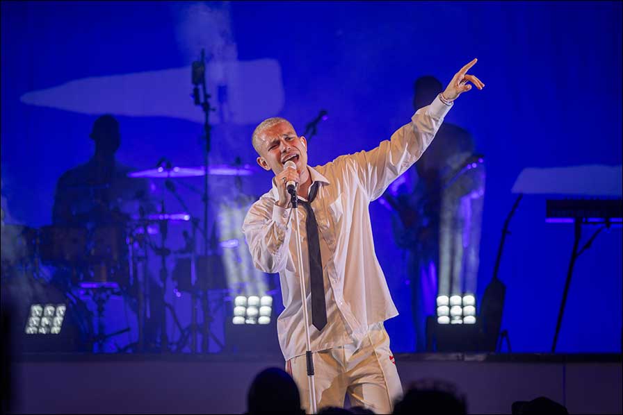 Licht von GLP auf Tour mit Gregor Hägele (Fotos: GLP)