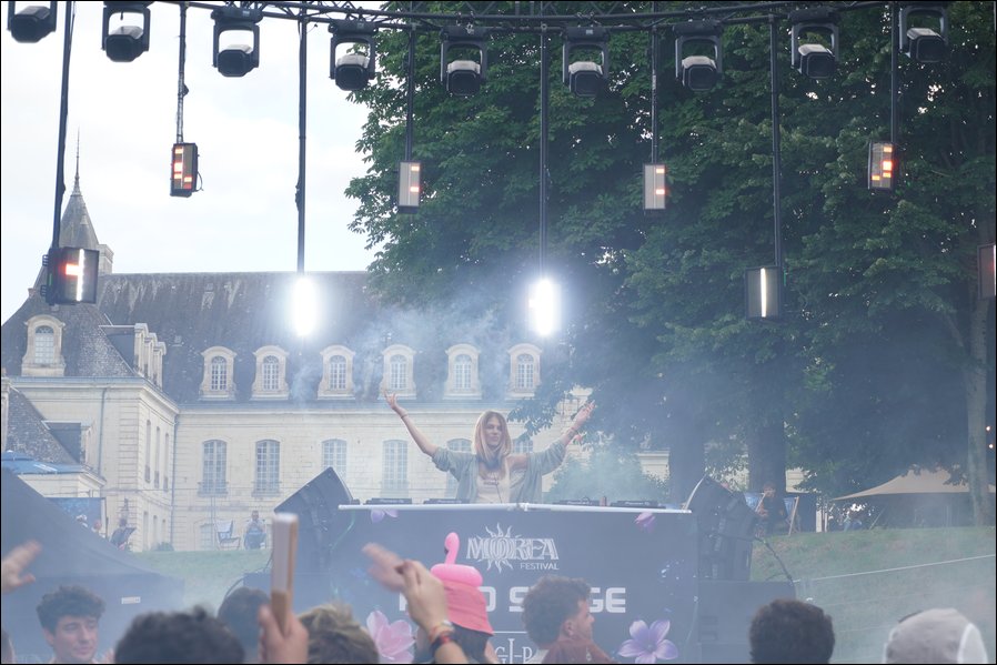 Stage B beim Moorea Festival mit GLP (Fotos: MiD)