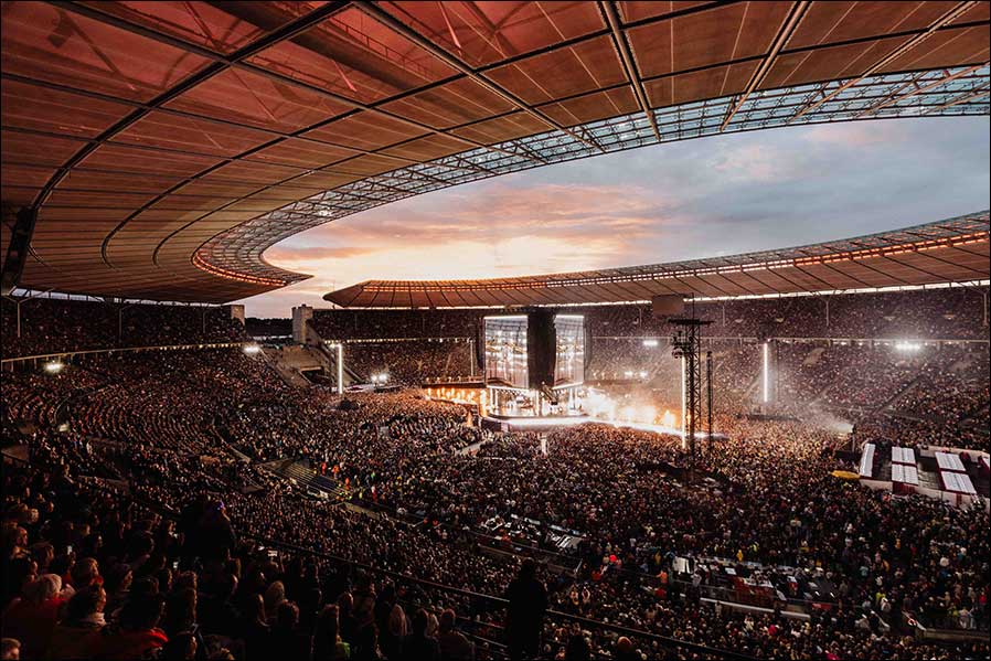 Helene Fischer: 360°-Stadion-Tour 2026. Rundum überzeugend mit Sennheiser Spectera Breitband-Drahtlossystemen (Sandra Ludewig, Verwendung mit freundlicher Genehmigung der Produktion)