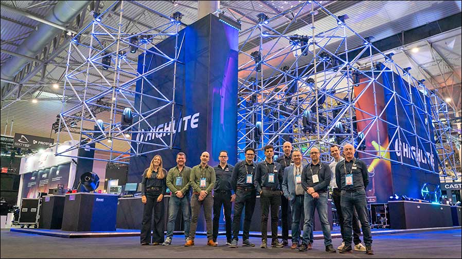 Gute Stimmung bei Highlite: Das Team auf der ISE (Foto: Highlite)