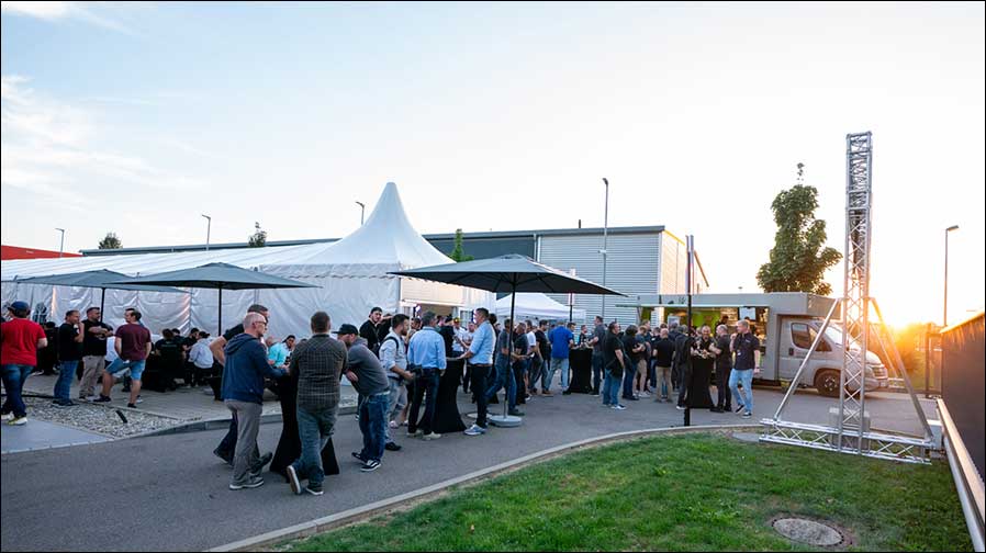 Absolut eine Reise wert: Huss Expo in Langenau (Fotos: Huss Licht & Ton)