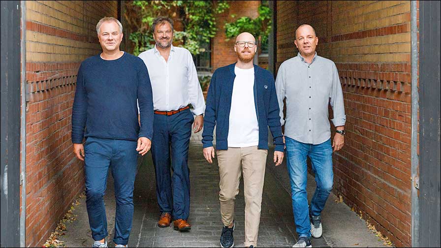  Das insglück-Management (von links): COO Christian Poswa, CCO Christoph Kirst, Director Concept & Strategy Frederik Nimmesgern und CEO Detlef Wintzen (Foto: Stefan Wieland, insglück)