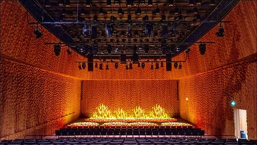Vielseitig einsetzbar: die neuen Lampen von JB Lighting in der Elbphilharmonie