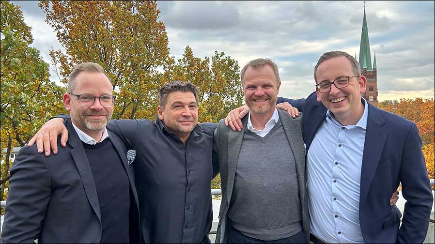 Das neue Team (von links): Arne Beismann, Christian Carrero, Andreas Stelly und Frederik Bartels (Foto: Kern & Stelly).