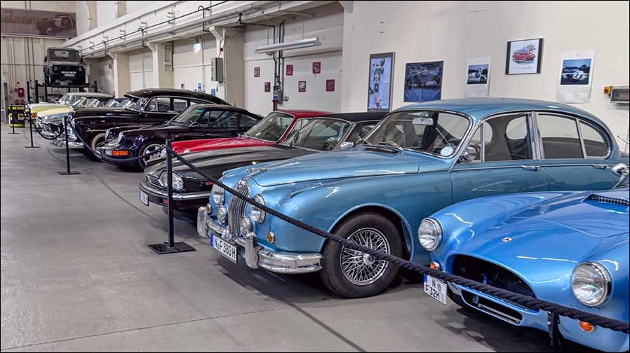 LEaT X Oldtimerausstellung: Das Ofenwerk Nürnberg schafft mit seiner Mischung aus industriellem Flair und Oldtimer-Charme eine besondere Atmosphäre (Foto: LEaT)