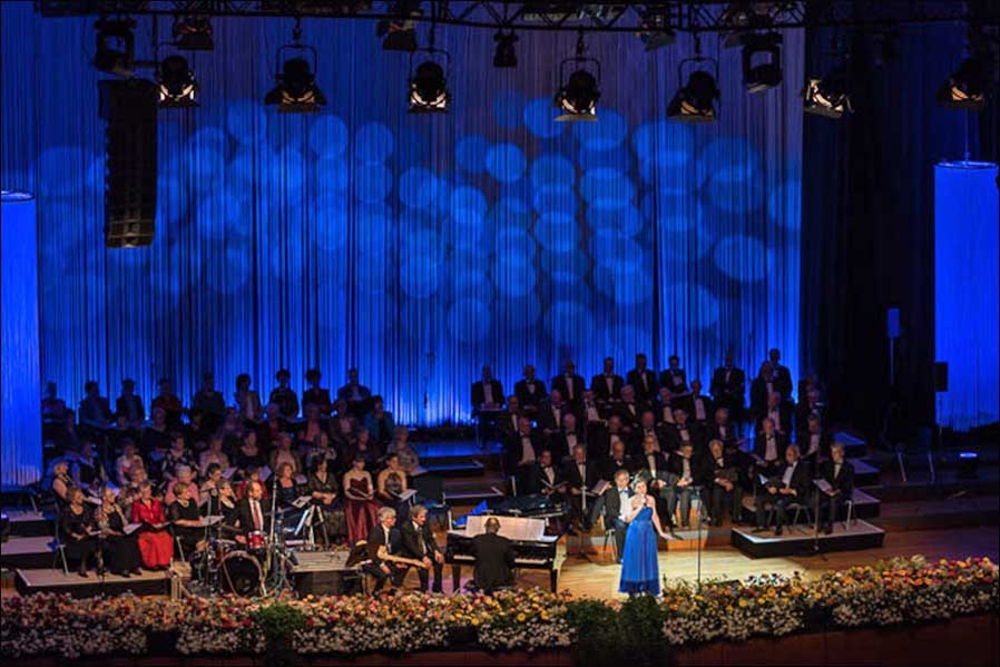 Frühlingsball der Bäckerinnung in der Stuttgarter Liederhalle