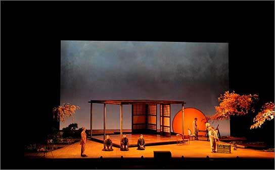 Madame Butterfly mit impression X4 Bars von GLP (Fotos: LA Opera Technical Department).