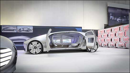 Elegante Raumtrenner: ATOMIC Superwalls bei den Mercedes Benz Design Essentials 