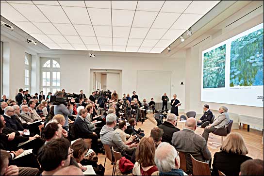 Veranstaltungslicht zur Pressekonferenz bei der Eröffnung des Museums im Auditorium am 19.1.2017 (Foto: Museum Barberini).