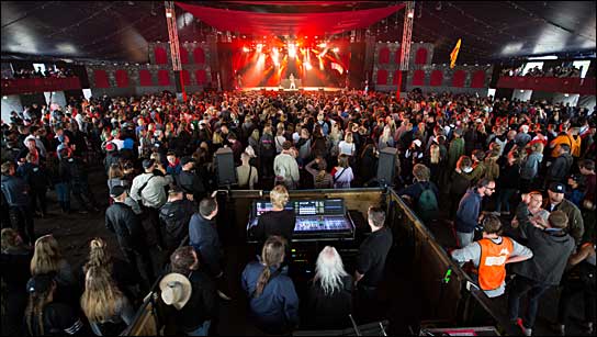 Meyer Sound auf der Avalon Stage in Roskilde 2017 (Foto: Nalle Vikstrom)