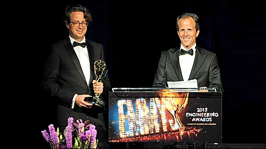 Daniel und Andreas Sennheiser mit Emmy