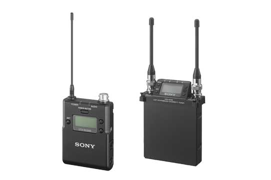 Neu von Sony: der Taschensender UTX-B03HR und der zweikanalige Slot-in-Funkempfänger URX-S03D